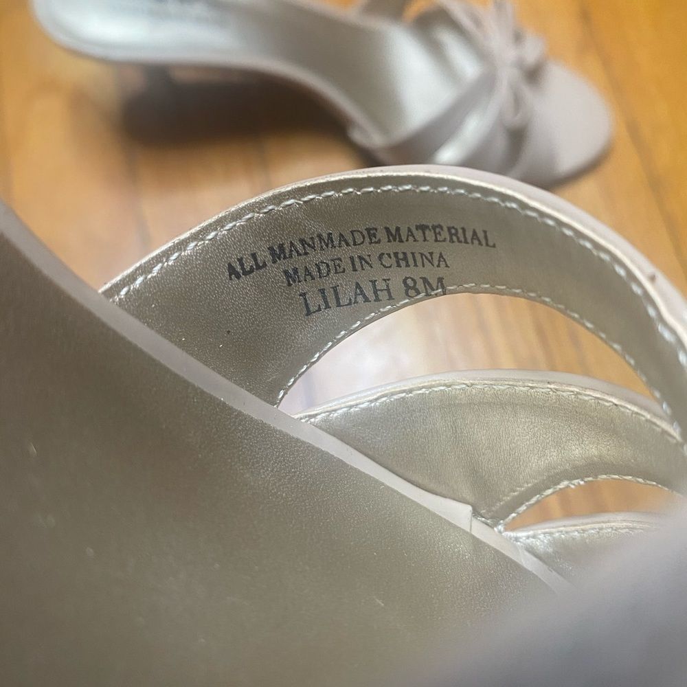 Coach and Four Lilah heels in nude size 8 - Picture 6 of 8